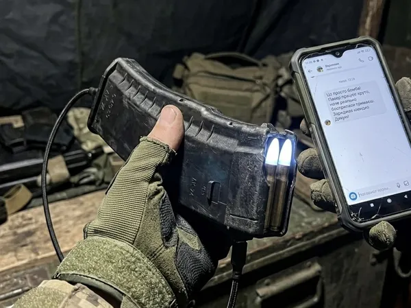 Павербанк «Магазин АК-74»